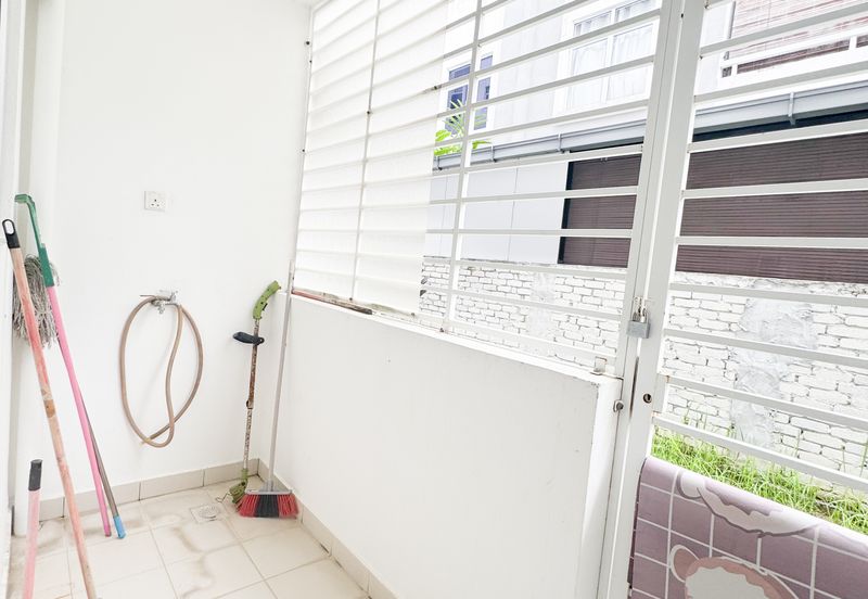 Eristana @ Seri Pristana