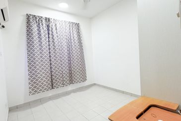 Eristana @ Seri Pristana