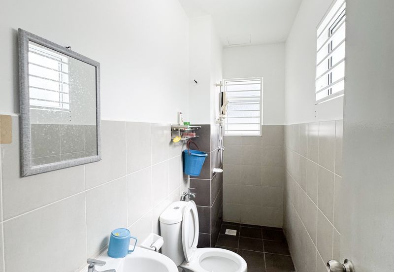 Eristana @ Seri Pristana