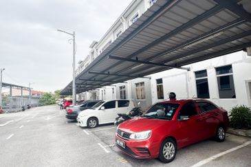 Eristana @ Seri Pristana