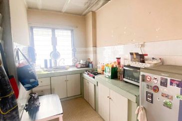 Apartment Ros, Taman Bukit Indah