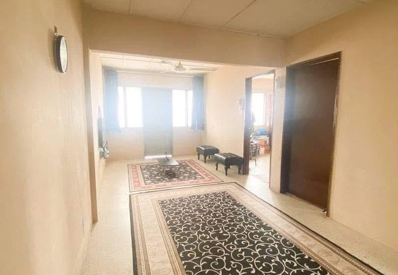 Apartment Ros, Taman Bukit Indah