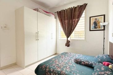 Eristana @ Seri Pristana