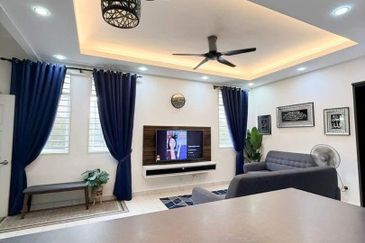 Eristana @ Seri Pristana