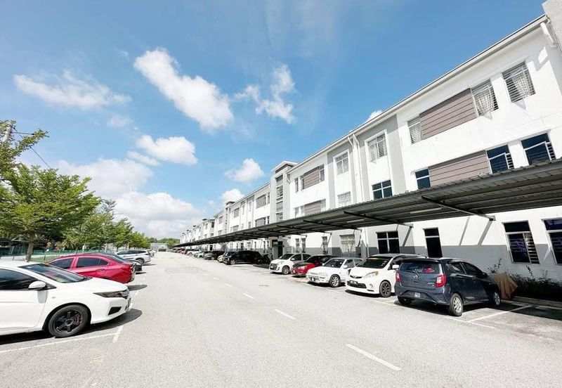 Eristana @ Seri Pristana