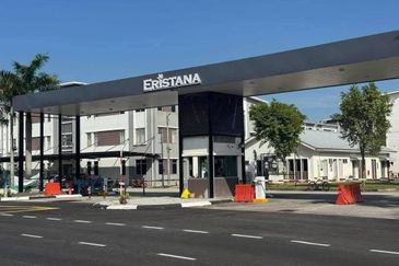 Eristana @ Seri Pristana