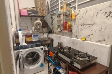 Eristana @ Seri Pristana