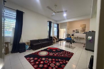 Eristana @ Seri Pristana