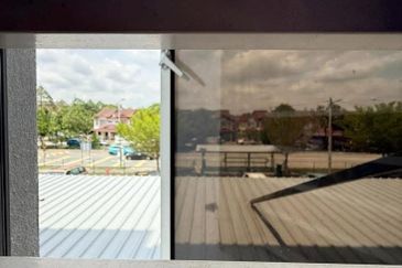 Eristana @ Seri Pristana