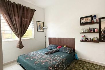 Eristana @ Seri Pristana