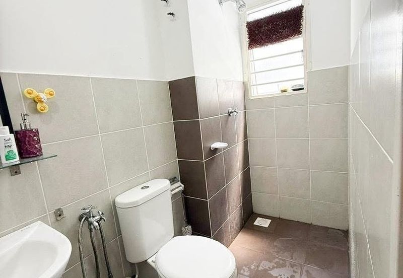 Eristana @ Seri Pristana