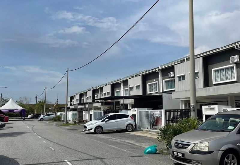 Laman Haris @ Eco Grandeur