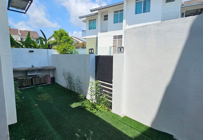 Laman Cempaka Suria, Kota Seriemas