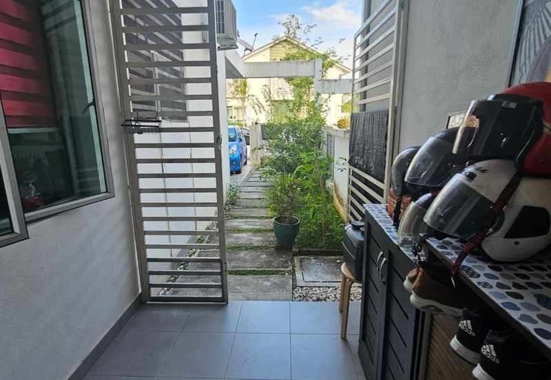 Laman Cempaka Suria, Kota Seriemas