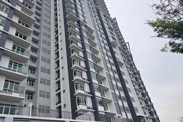 La Thea Residences @ 16 Sierra