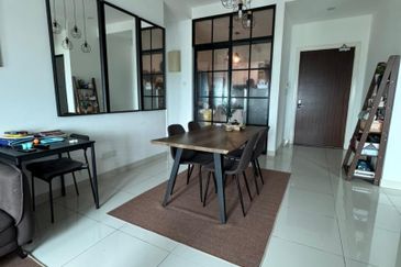 La Thea Residences @ 16 Sierra