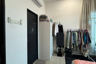 La Thea Residences @ 16 Sierra