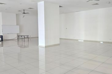 La Thea Residences @ 16 Sierra