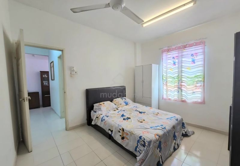 GARDEN VILLA APARTMENT (LAMAN VILLA)