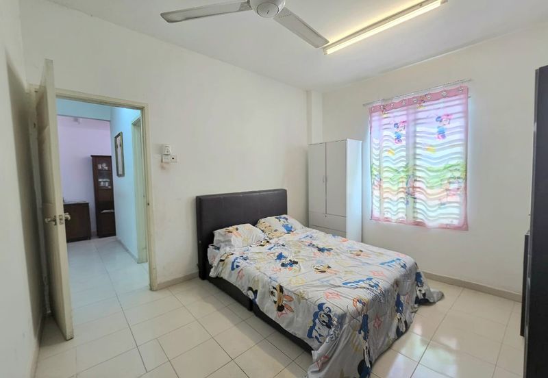 GARDEN VILLA APARTMENT (LAMAN VILLA)