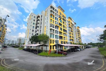 GARDEN VILLA APARTMENT (LAMAN VILLA)