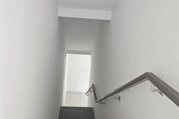 Aleya Twin Villa Semi D U8 Bukit Jelutong For Sale