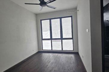 Aleya Twin Villa Semi D U8 Bukit Jelutong For Sale