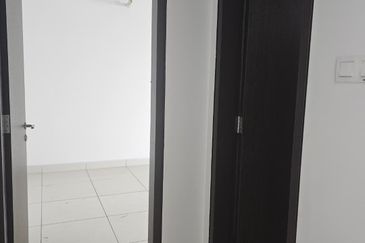 Aleya Twin Villa Semi D U8 Bukit Jelutong For Sale