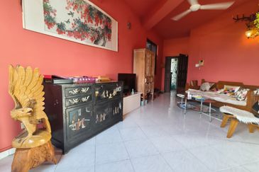 Mewah View Luxurious Apartments