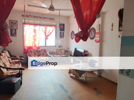 Can cash back Medium cost Plentong flat for sale , Johor, Masai