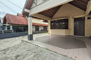 Taman Pelangi Indah