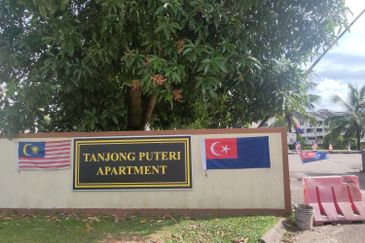 Tanjong Puteri Resort Apartment