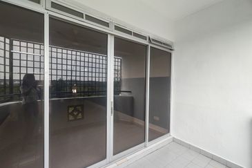 Tanjong Puteri Resort Apartment