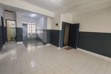 Tanjong Puteri Resort Apartment