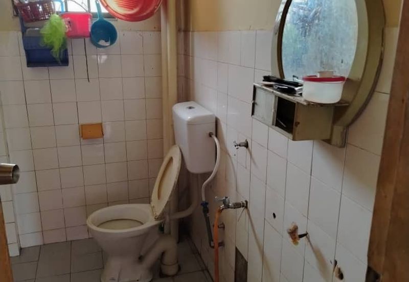 Ria 1 Apartment, Taman Megah Ria