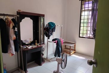 Ria 1 Apartment, Taman Megah Ria