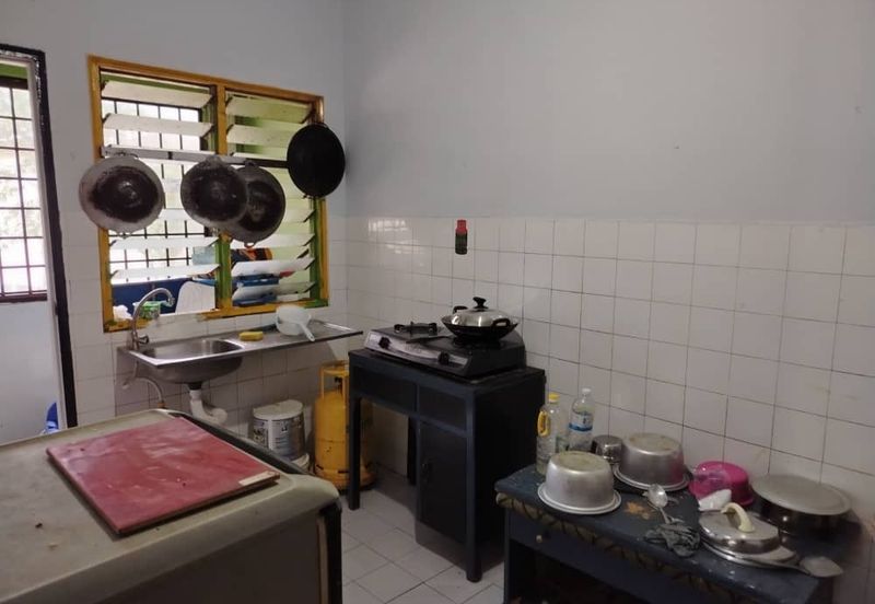 Ria 1 Apartment, Taman Megah Ria