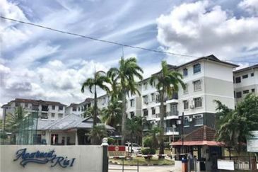 Ria 1 Apartment, Taman Megah Ria