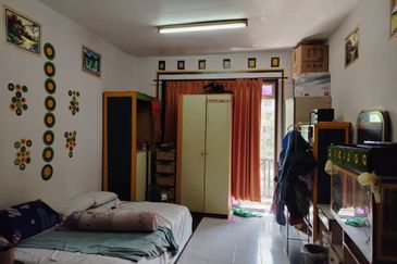 Ria 1 Apartment, Taman Megah Ria