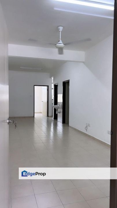 Cheapest Bandar Cemerlang town house for rent , Johor, Ulu Tiram