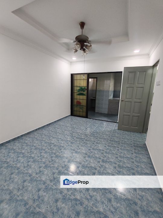 Fully renovated puteri wangsa double storey for rent , Johor, Ulu Tiram