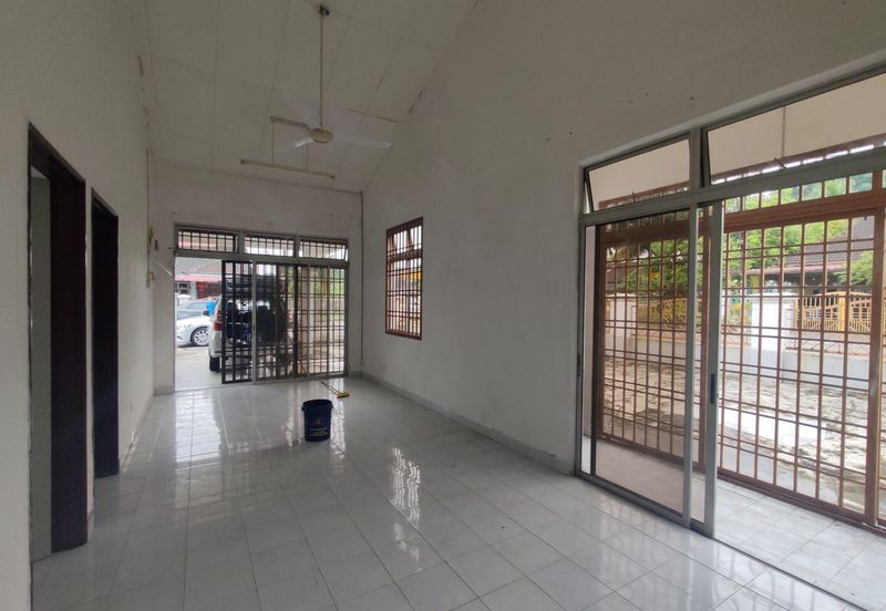 Taman Puteri Wangsa