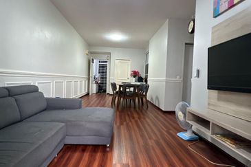 D'Kristal Apartment @ Setia EcoHill (Pangsapuri D'Kristal)