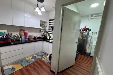 D'Kristal Apartment @ Setia EcoHill (Pangsapuri D'Kristal)