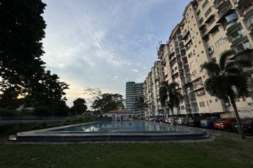 Kajang City Height Apartment