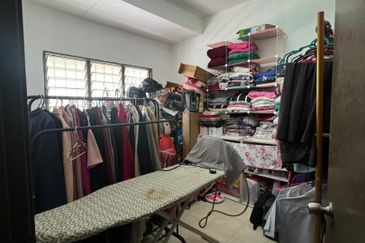 Taman Langat Utama 3 @ Jalan Halia 6