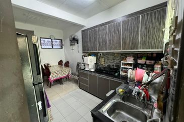 Taman Langat Utama 3 @ Jalan Halia 6