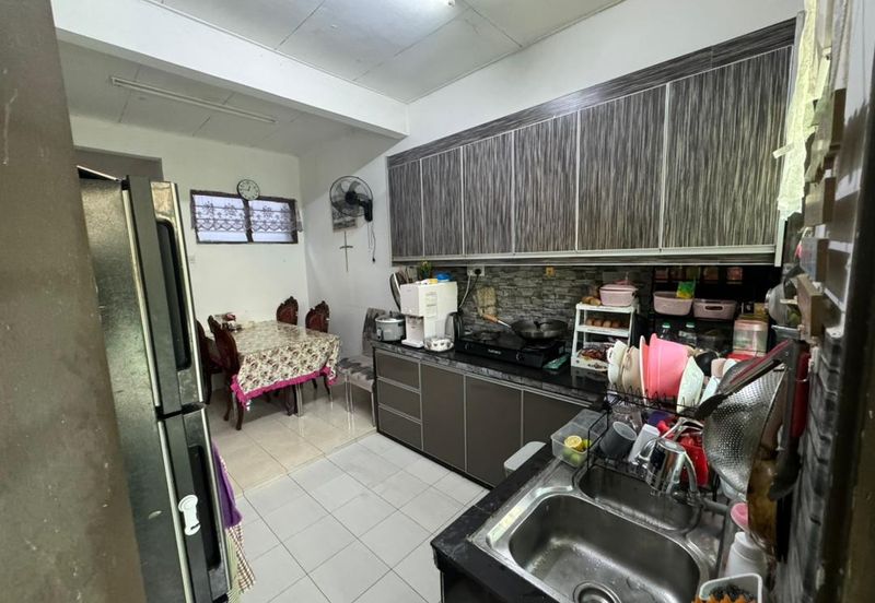 Taman Langat Utama 3 @ Jalan Halia 6