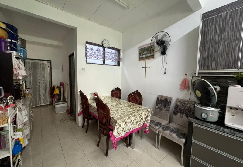 Taman Langat Utama 3 @ Jalan Halia 6