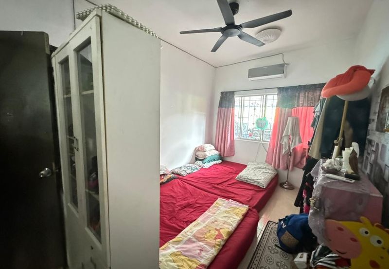 Taman Langat Utama 3 @ Jalan Halia 6